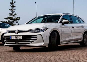 69c6ea6d17407000000 (1)